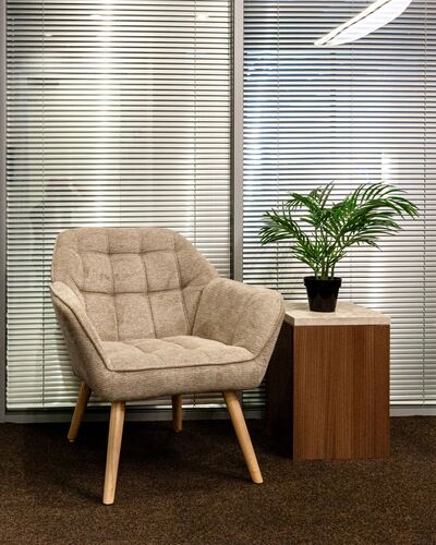 Топ-5 уютных кресел для осеннего настроения в офисе