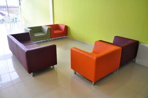 Офисная мягкая мебель Омега Люкс