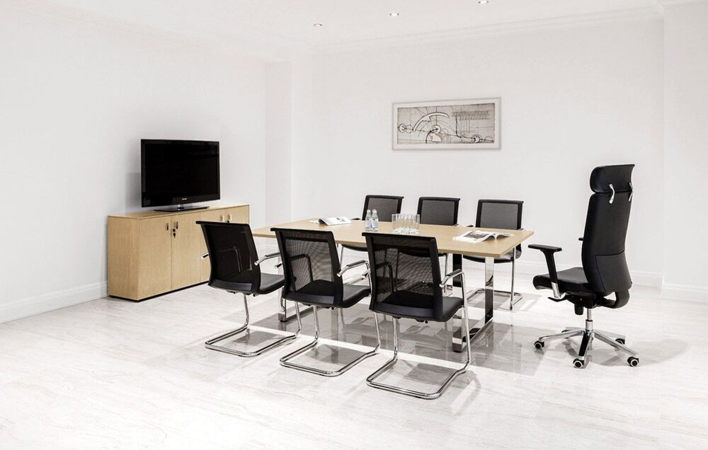 Столы для переговоров Exe