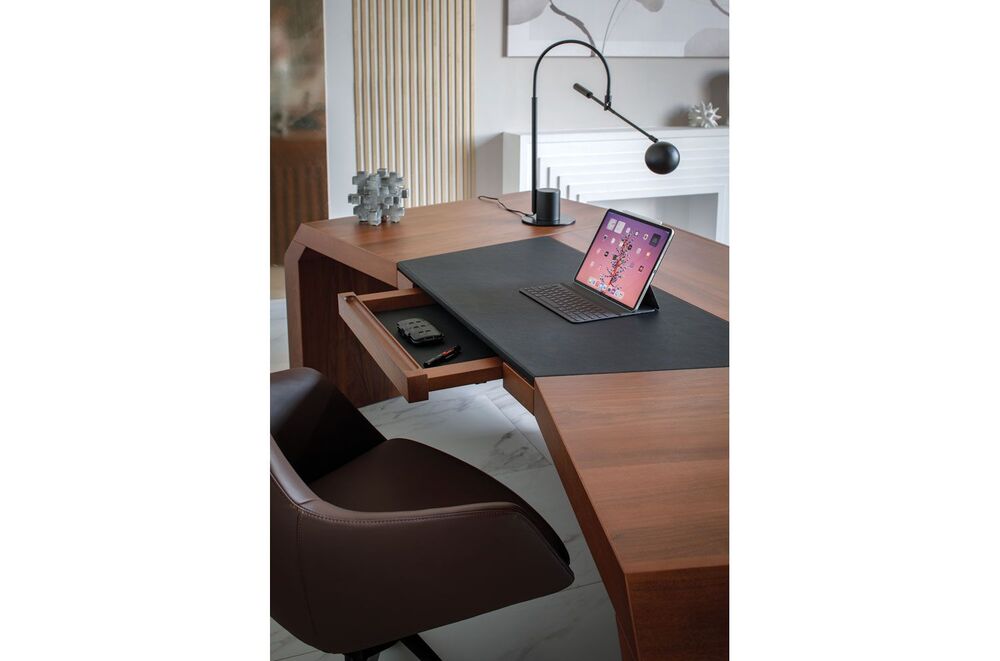 Кабинет руководителя Mare