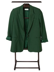 Вешалка костюмная