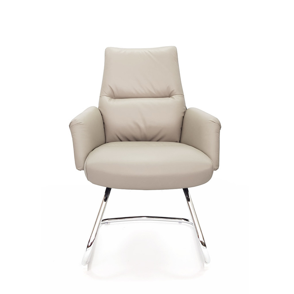 Кресло для посетителя