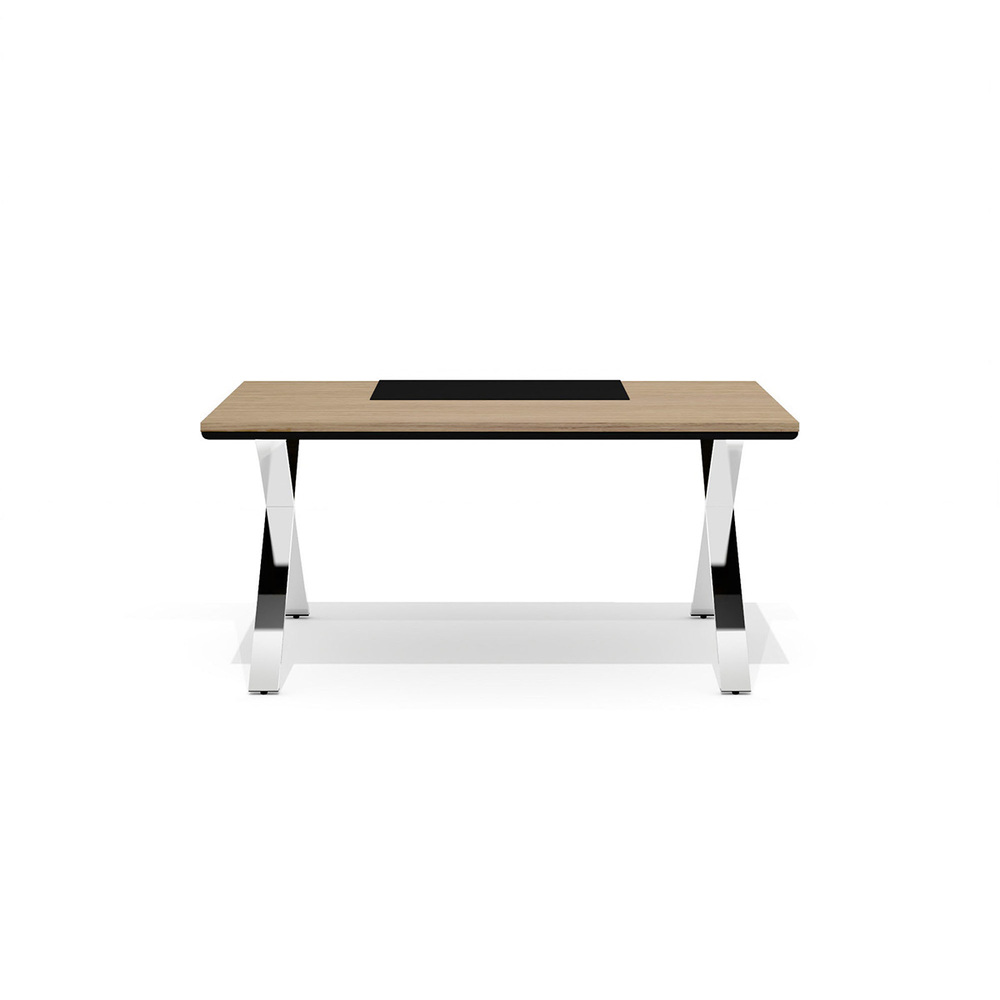 Cтол на металлическом каркасе на металлическом каркасе