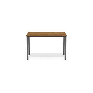 Прямой стол на металлокаркасе