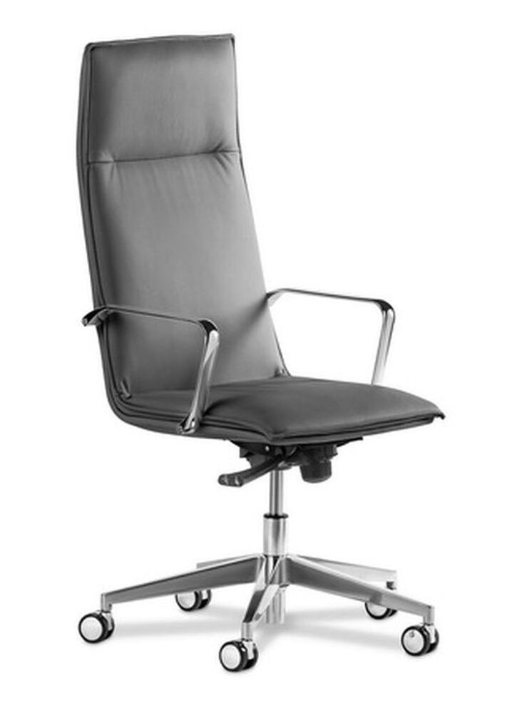 Кресло руководителя