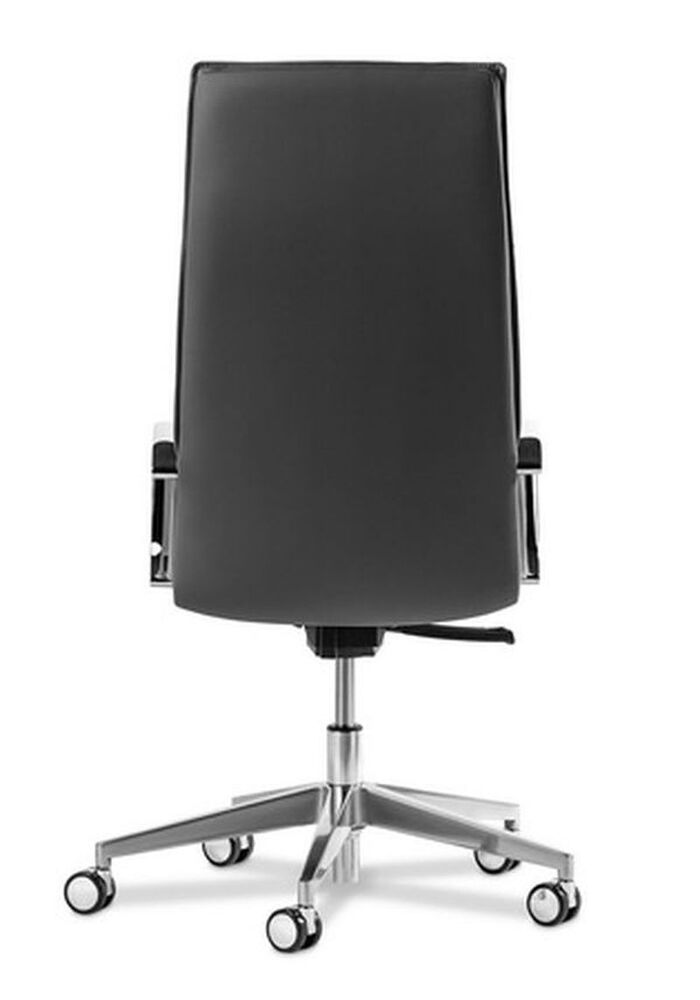 Кресло руководителя