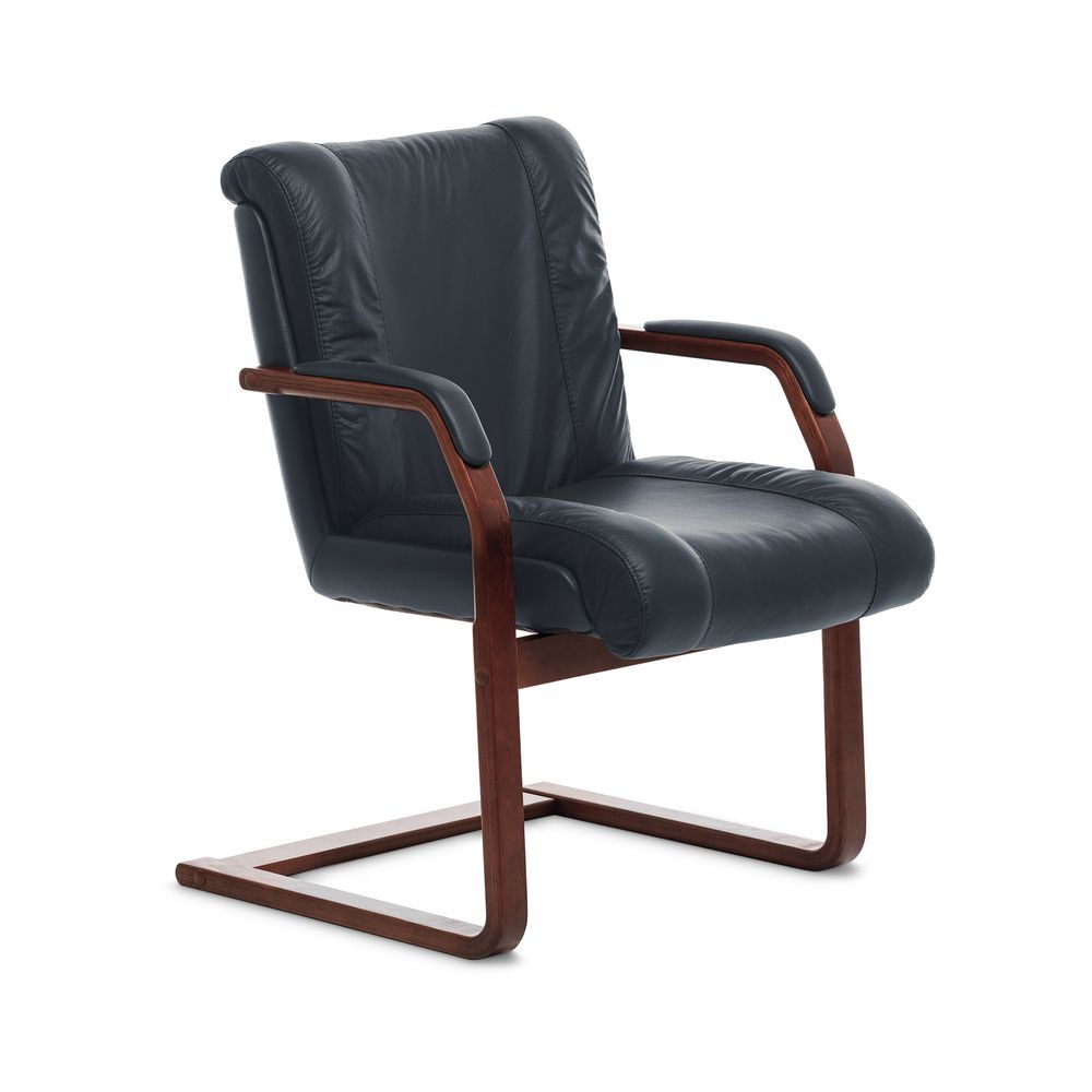 Кресло посетителя