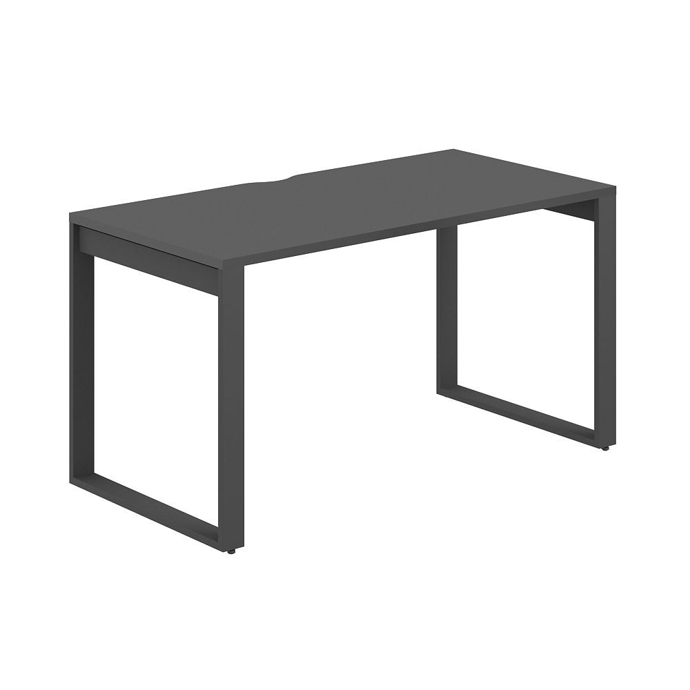 Стол с вырезом