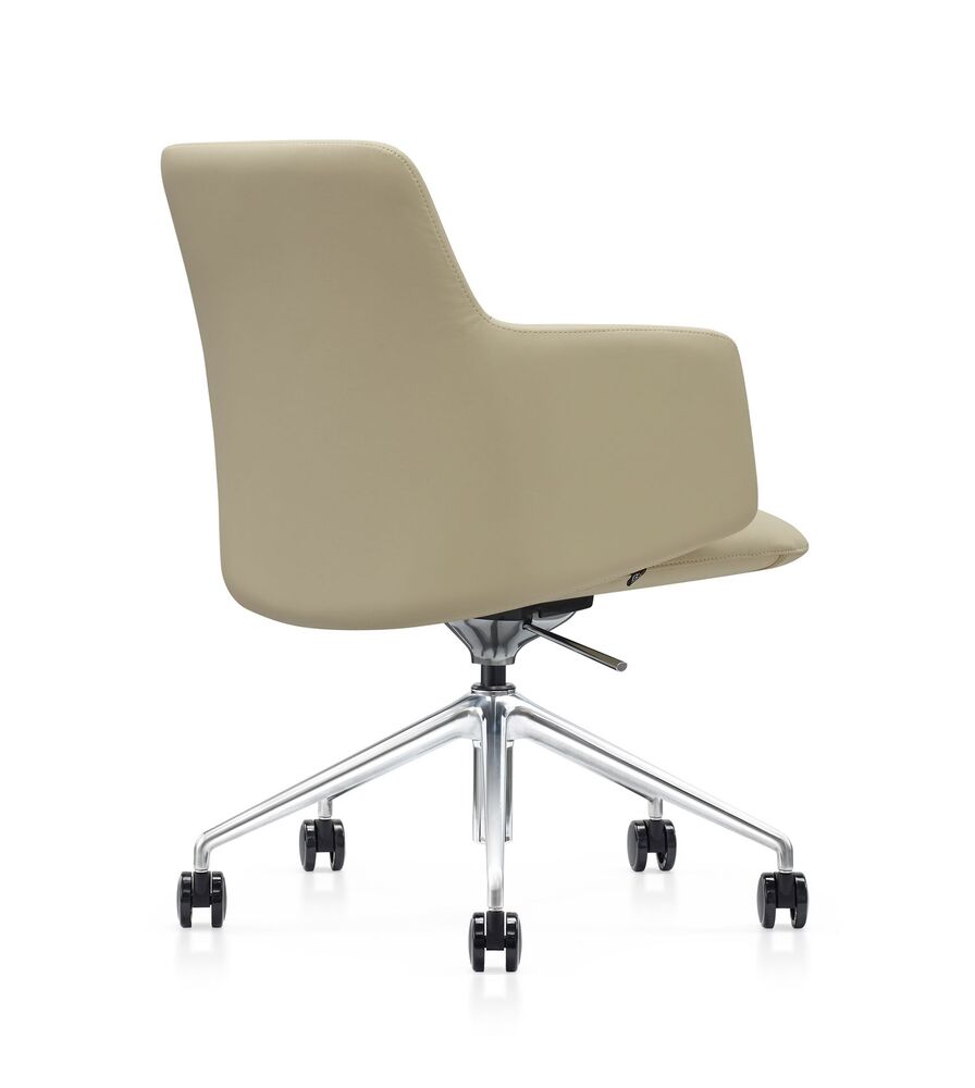 Кресло для персонала Ivo