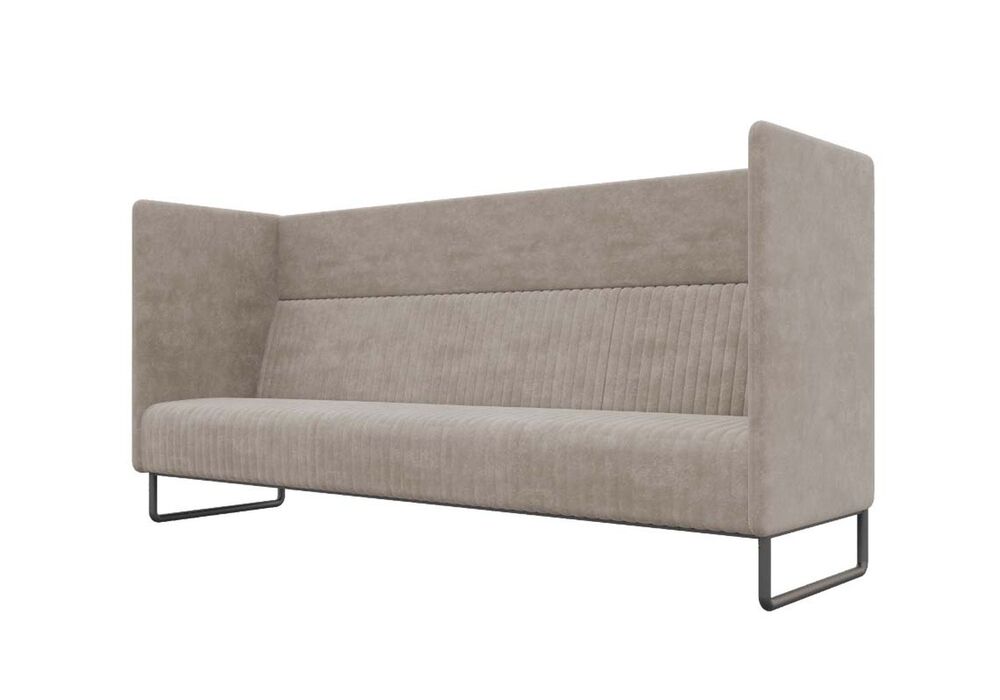 Диван трехместный