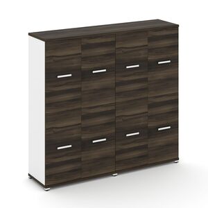 Шкаф две широкие секции, 4 ниши