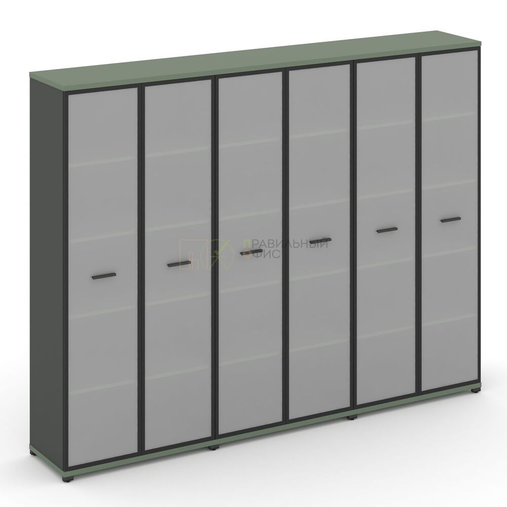 Шкаф три широкие секции, 5 ниш