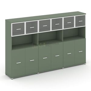 Шкаф три широкие секции, 4 ниши