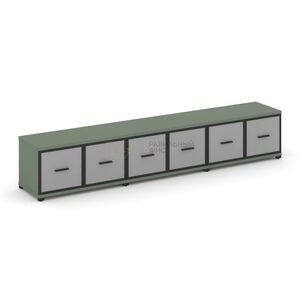 Шкаф три широкие секции, 1 ниша