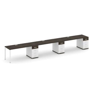 Рабочая станция на 3 места с тремя опорными тумбами