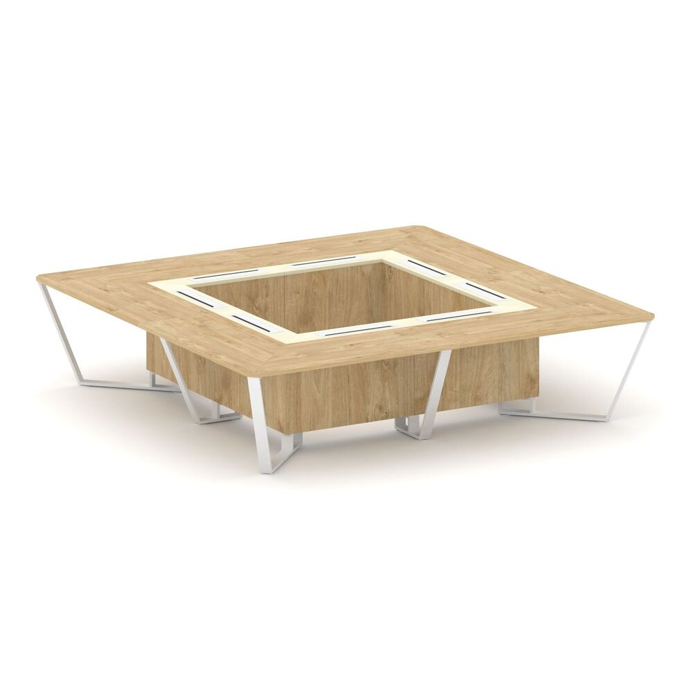 Стол переговорный квадратный