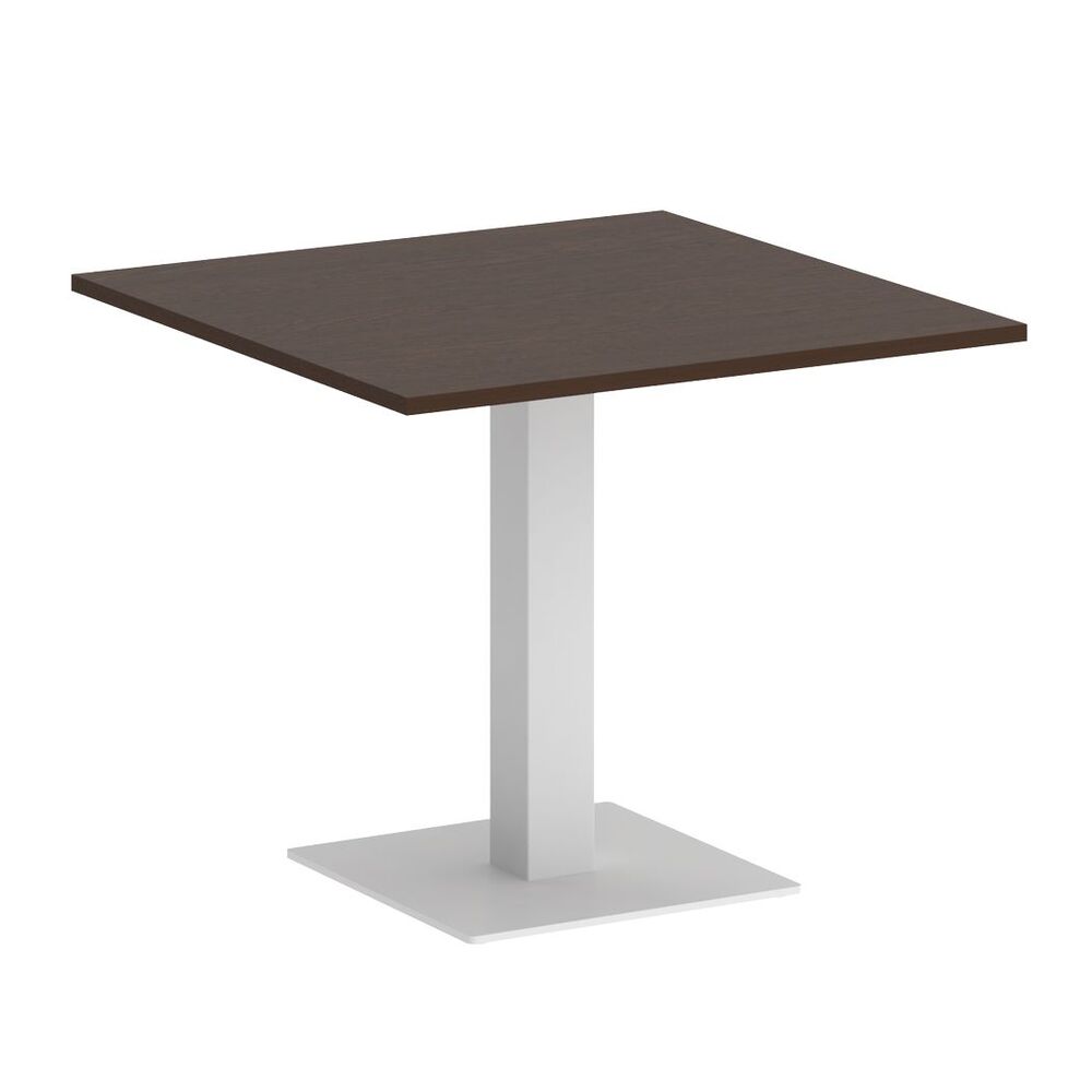 Стол квадратный