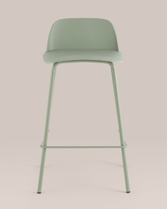 Комплект из четырех стульев полубарных