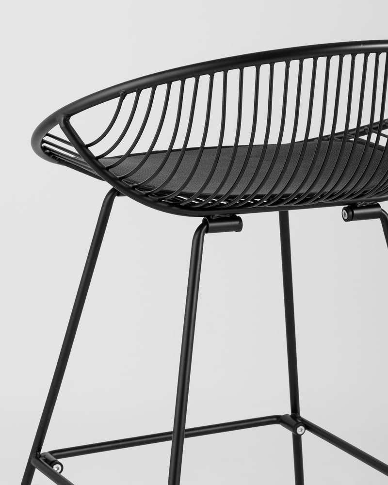 Стул полубарный