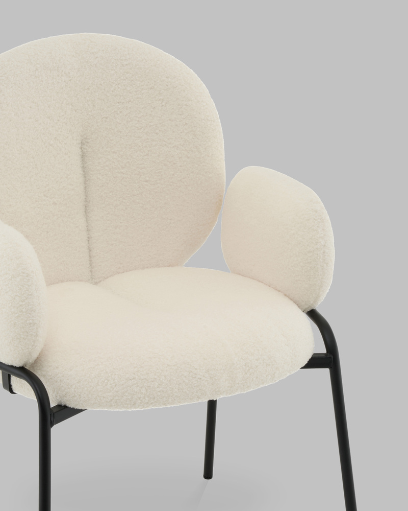 Стул с подлокотниками букле