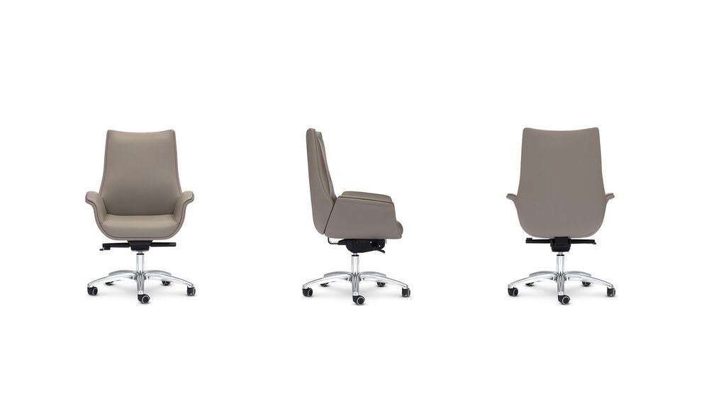 Кресло со средней спинкой на крестовине