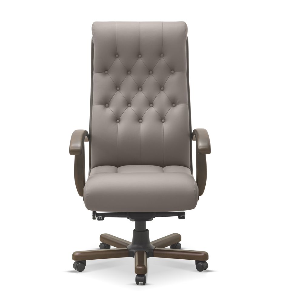 Кресло руководителя Status plus